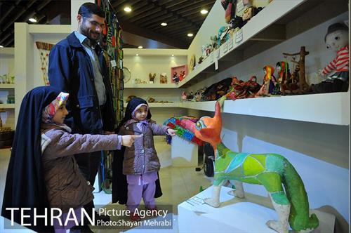 پنجمین جشنواره و نمایشگاه تسنیم در بوستان گفتگو 2