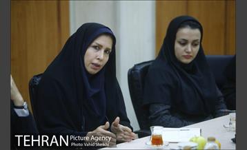 بازدید سرپرست مرکز ارتباطات از شهرداری منطقه 8 6