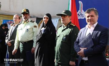 آیین نواختن زنگ بازگشایی دبیرستان دخترانه میثاق 5