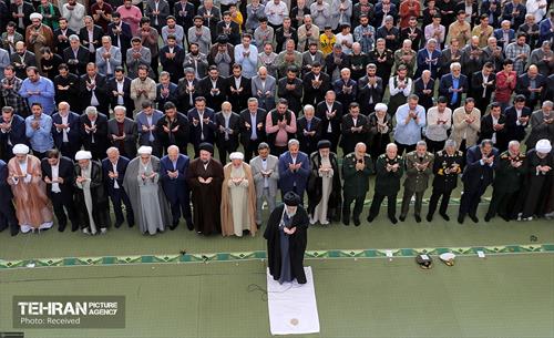 نماز عید فطر در مصلی تهران 37