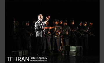 تمرین نمایش شوایک یک سرباز ساده دل‎ 5