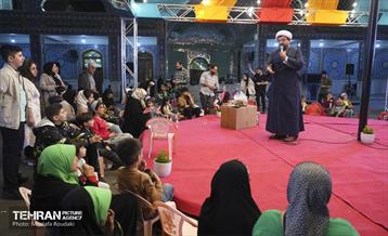 ویژه برنامه «مهمونی شهر» در باغ‌راه حضرت زهرا(س) - 3 5