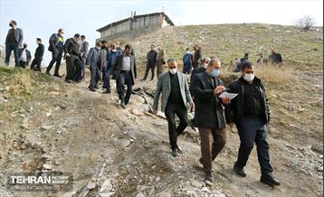 بازدید شهرداران منطقه 2 و 5 از دره فرحزاد