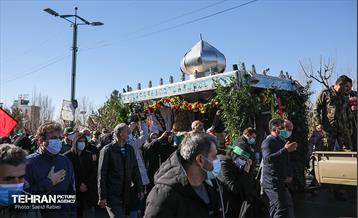 تشییع دو شهید گمنام دفاع مقدس در وزارت ورزش و جوانان 27