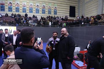 مسابقات بزرگ کشتی کارکنان شهرداری تهران  5