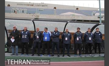 دیدار تیم‌ های فوتبال استقلال تهران و استقلال خوزستان