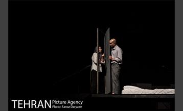 نمایش مستاجر‎ 16