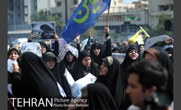 راهپیمایی ضدآمریکایی نمازگزاران جمعه تهران 18
