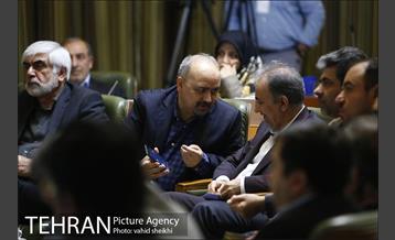 جلسه شورای شهر با موضوع استعفای شهردار تهران 30