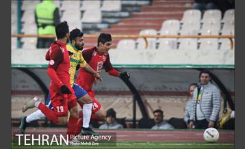 دیدار تیم های پرسپولیس  و صنعت نفت آبادان 5