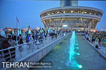 برج میلاد تهران در ایام نوروز 39