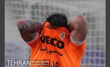 دیدار دو تیم فوتبال سایپا تهران و نفت تهران