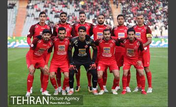 دیدار تیم های پرسپولیس  و صنعت نفت آبادان 8