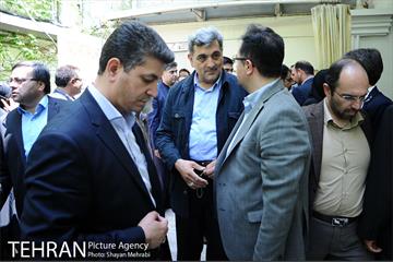 تجدید بیعت شهردار و مدیران شهری با آرمان های حضرت امام خمینی(ره) 47