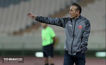 دیدار تیم های فوتبال پرسپولیس و نساجی مازندران 16