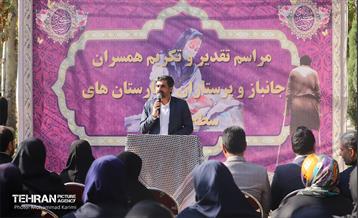 مراسم تقدیر و تکریم از پرستاران شاغل و همسران جانباز منطقه ۱۶ 19