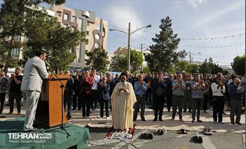 اقامه نماز عید سعید فطر در محله شهران 25