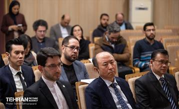 نشست «حقوق بشر در جهان، ایران و شهر» 17