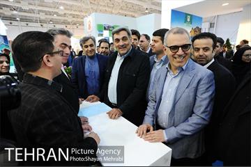 بازدید شهردار تهران از هجدهمین نمایشگاه بین المللى محیط زیست 6