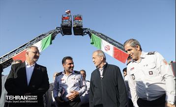 مراسم گرامیداشت روز آتش‌نشانی 17