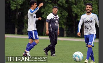 تمرین تیم فوتبال استقلال تهران‎ 7