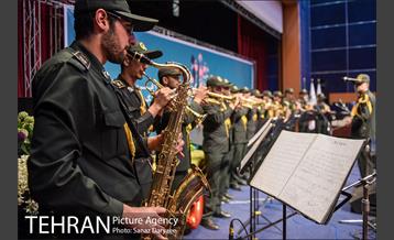 چهارمین چشن تولد «پدر مهربانی»    12