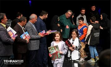 رونمایی از طرح هشتمین نویسندگان دهه هشتاددی و نودی 8