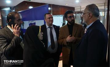 نشست صمیمی شهردار تهران با اساتید دانشگاه‌های ایران و روسیه 35