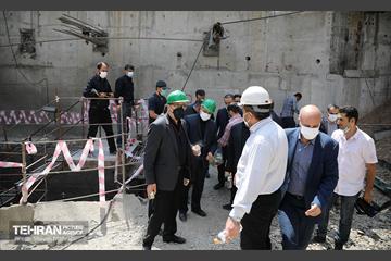 بازدید اعضای کمسیون حمل و نقل شورای اسلامی شهر از ایستگاه تقاطعی مترو توحید 44