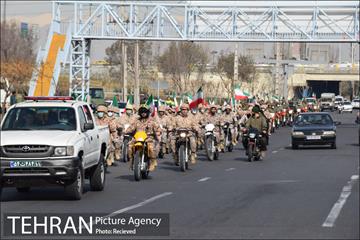 راهپیمایی 22 بهمن در منطقه بیست 6