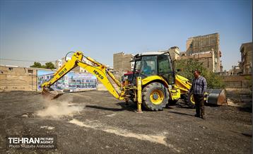 آیین آغاز به ساخت ۱۴ میدان، بازار و بازارچه میوه و تره بار