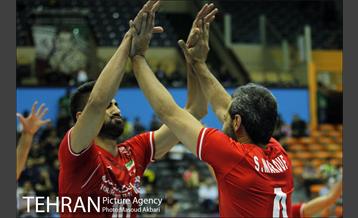 دیدار تیم های ملی والیبال ایران و قطر 20