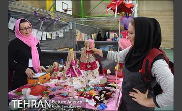 مراسم اختتامیه نخستین جشنواره دختران تهران در بوستان پردیس بانوان 13