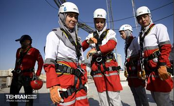 مانور امداد و نجات جمعیت هلال احمر 6