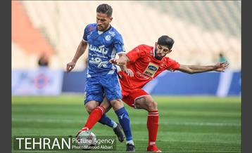 دیدار تیم‌های فوتبال پرسپولیس - استقلال خوزستان 4