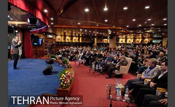 آیین نهمین دوره اهدای جوایز خوش حسابی شهرداری تهران 25