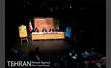 نشست مطبوعاتی و رونمایی پوستر بیست و سومین جشنواره بین المللی تئاتر کودک و نوجوان‎ 2