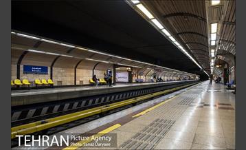 طرح فاصله گذاری اجتماعی در مترو تهران 24