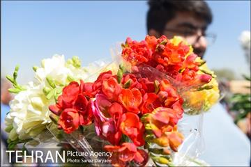 بازار گل شهید محلاتی در آستانه نوروز 40