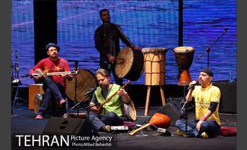 کنسرت گروه رستاک‎ 4