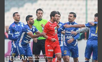 دیدار تیم‌های فوتبال پرسپولیس - استقلال خوزستان 15