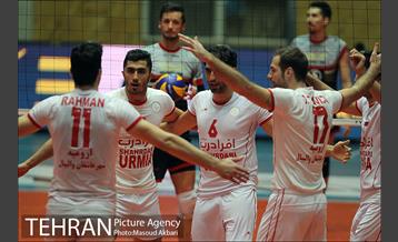 دیدار بانک سرمایه و شهرداری ارومیه در لیگ برتر والیبال