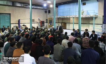 نشست صمیمانه شهردار تهران با دانش آموزان بسیجی سراسر کشور 38