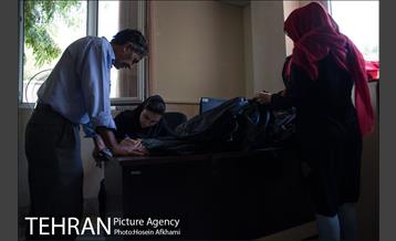 توزیع لوازم التحریر توسط گروه پردیس پایان کارت خوابی‎ 6