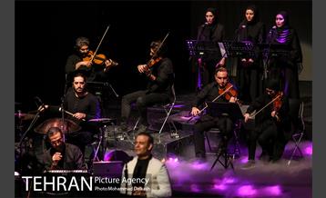 کنسرت آنلاین علیرضا قربانی در تالار وحدت 22