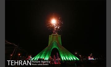نورافشانی در میدان آزادی به مناسبت نیمه شعبان 1