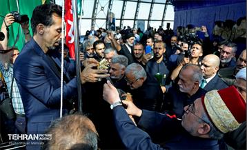 آیین اهتزاز پرچم گنبد ائمه اطهار "گنبد عاشقی" 17