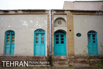 خانه موتمن الاطبا 10