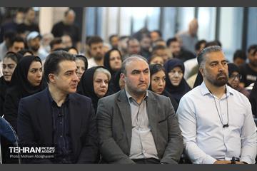 افتتاح دو مجموعه ورزشی بازسازی شده در مناطق ۸ و ۱۰ 19