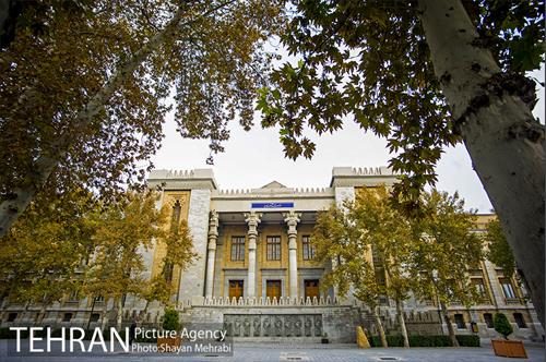 پاییز میدان مشق (سر در باغ ملی) 51